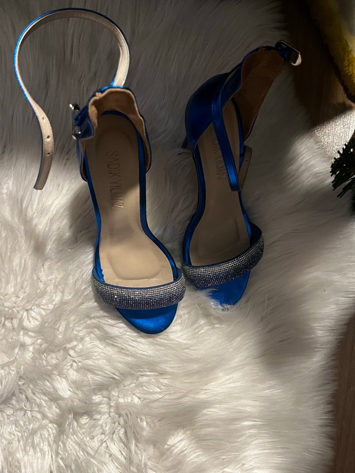 Mavi Parlak Stiletto Topuklu Kadın Ayakkabı 38 Beden - Görsel 3