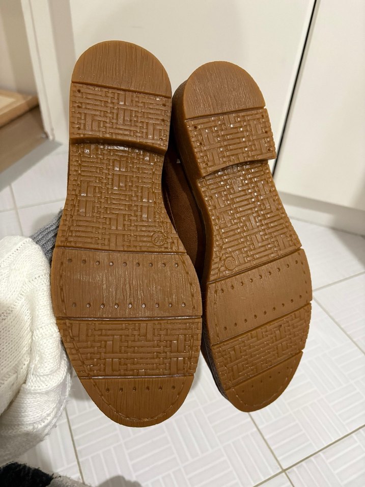 Kahverengi Püsküllü Süet Kadın Loafer - Görsel 3