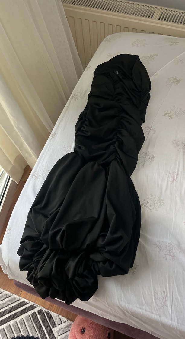 Siyah Drapeli Midi Straplez Elbise - Görsel 2