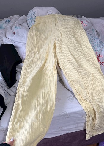 Sarı Pilili Midi Keten Kadın Pantolon - Görsel 3