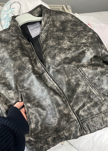 Gri Batik Desenli Deri Kadın Ceket - Görsel 3