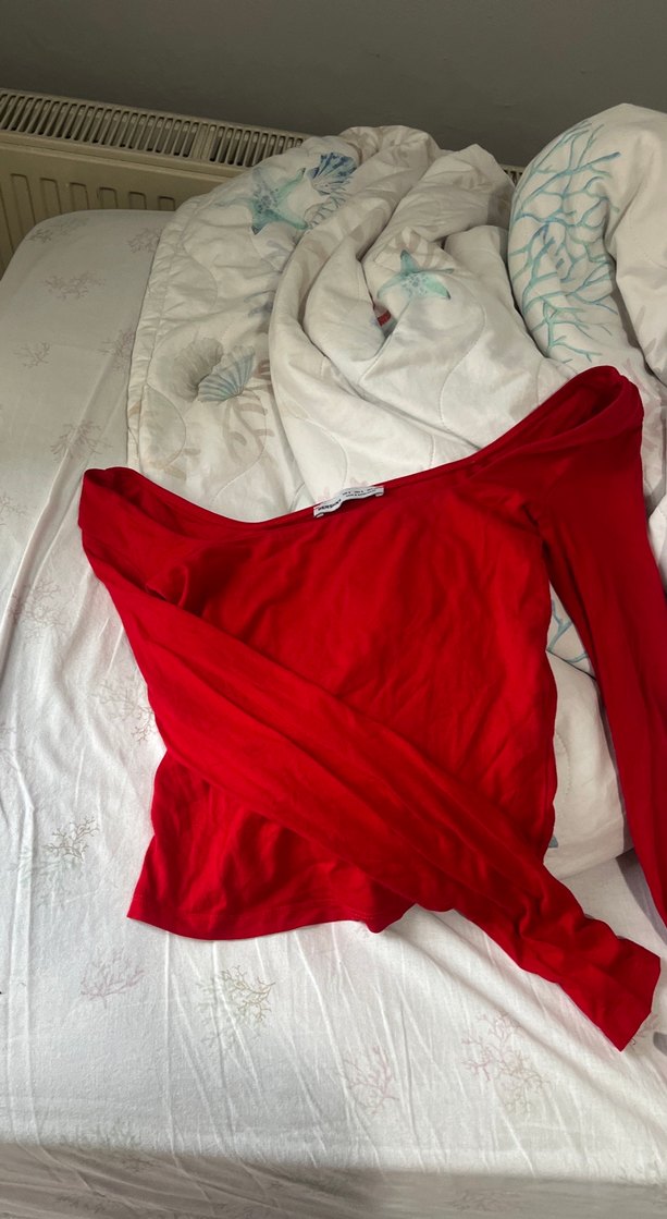 Kırmızı Uzun Kollu Kayık Yaka Bluz - Görsel 2