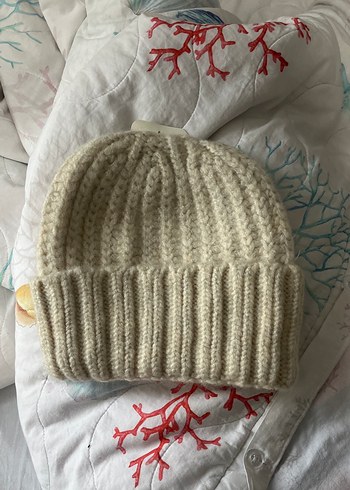 Bej Örgü Kadın Bere - Görsel 2