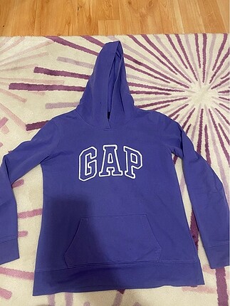 Gap sweatshirt