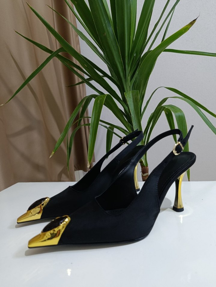 Siyah  taş detaylı  Stiletto - Görsel 2