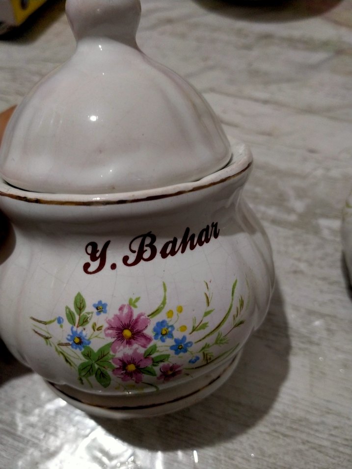 İki Parça Beyaz Porselen vintage baharatlık - Görsel 5