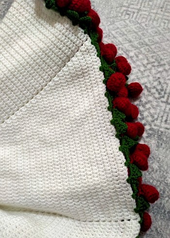 El Örgüsü Kırmızı Güller Buket Battaniye - Görsel 5