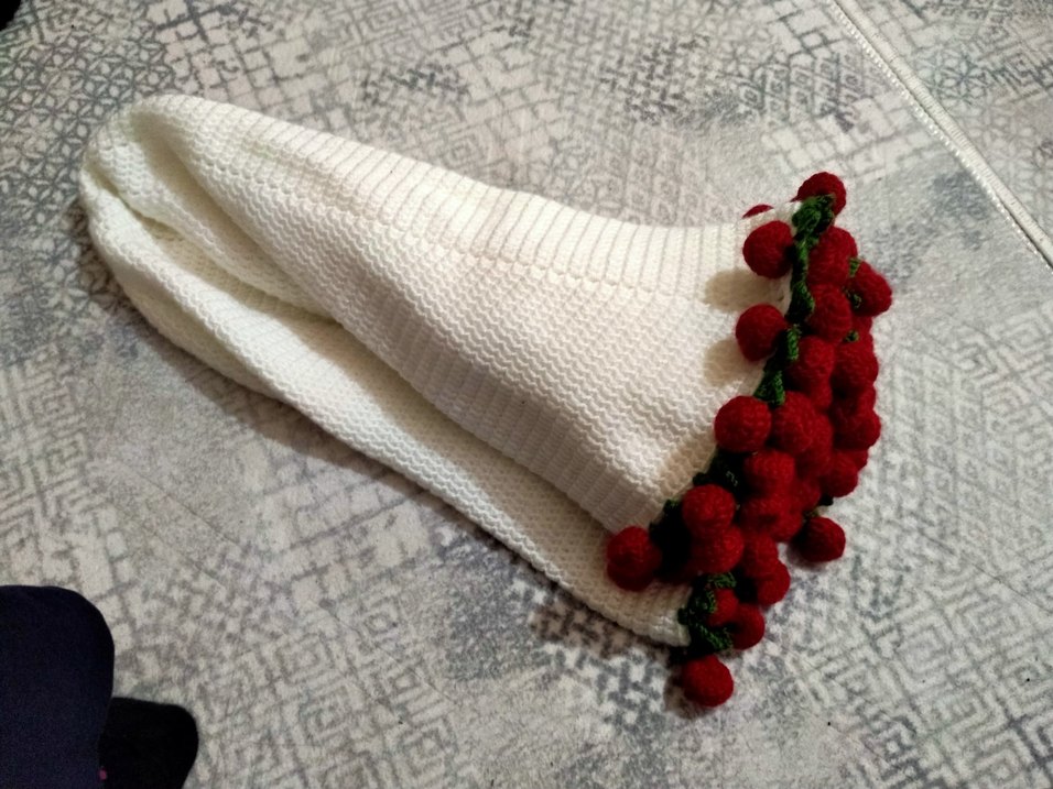 El Örgüsü Kırmızı Güller Buket Battaniye - Görsel 3