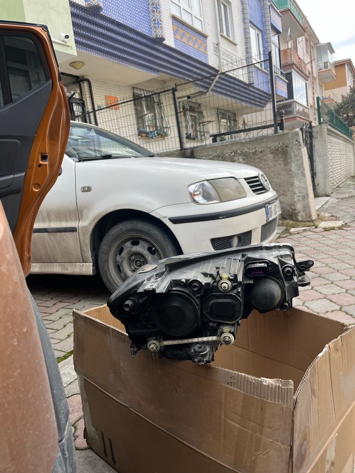 GOLF 7.5 sağ sol Siyah Araba Far Lambası - Görsel 2