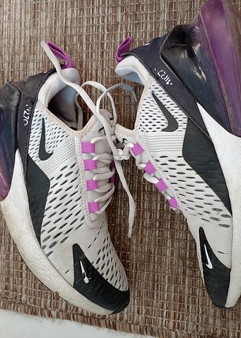 37,5 Beden nike orjinal spor ayakkabı