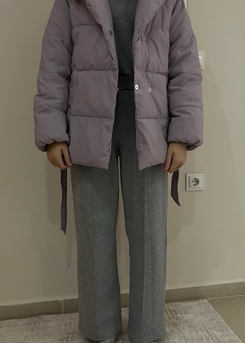 Bershka Kemerli Kısa Kışlık Kadın Mont - Görsel 2