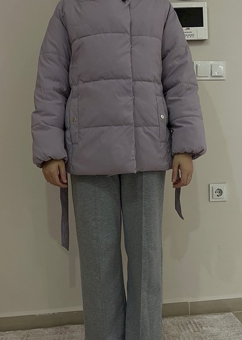 Bershka Kemerli Kısa Kışlık Kadın Mont - Görsel 3