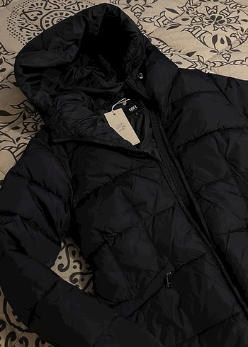 Siyah Kadın Midi Kışlık Mont Kürklü - Görsel 2