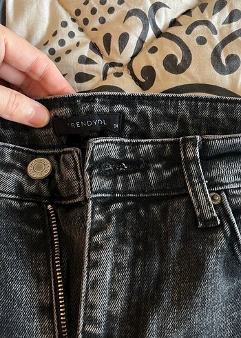 Gri uzun Kadın Kot Pantolon Trendyol flare model - Görsel 2