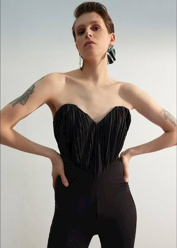 Kadın Siyah Straplez Uzun Tulum - Görsel 2