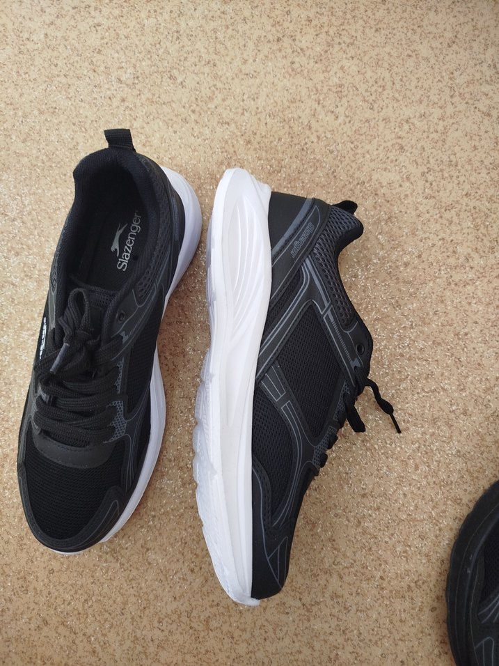 Siyah Slazenger kadın spor ayakkabı - Görsel 2