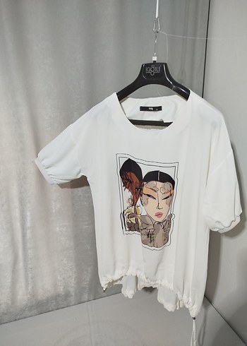 Beyaz Baskılı Kısa Kollu Kadın Tişört - Görsel 6