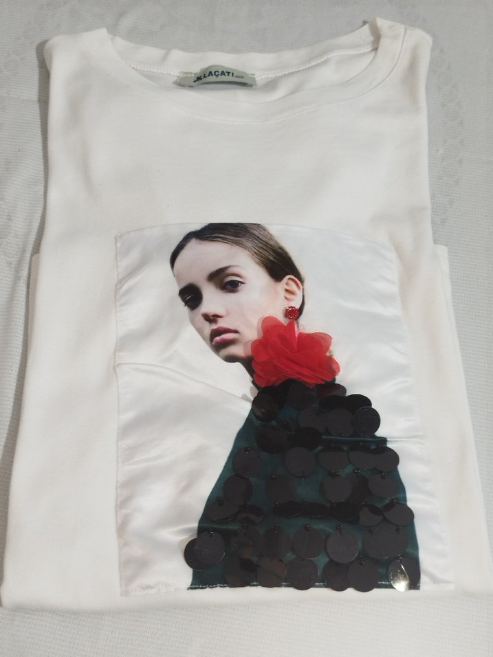 pul süslemeli gül ve küpe aksesuarli - Görsel 4