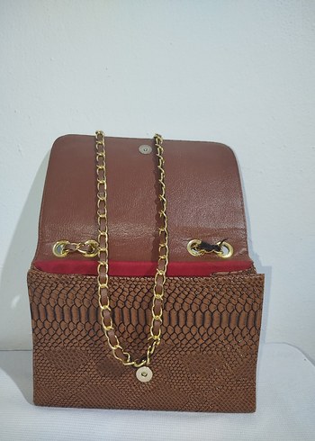 Zincir Detaylı Kahverengi Yılan Desenli Deri Çanta - Görsel 6