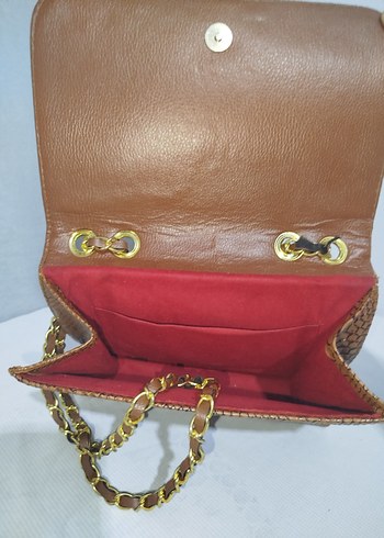 Zincir Detaylı Kahverengi Yılan Desenli Deri Çanta - Görsel 2