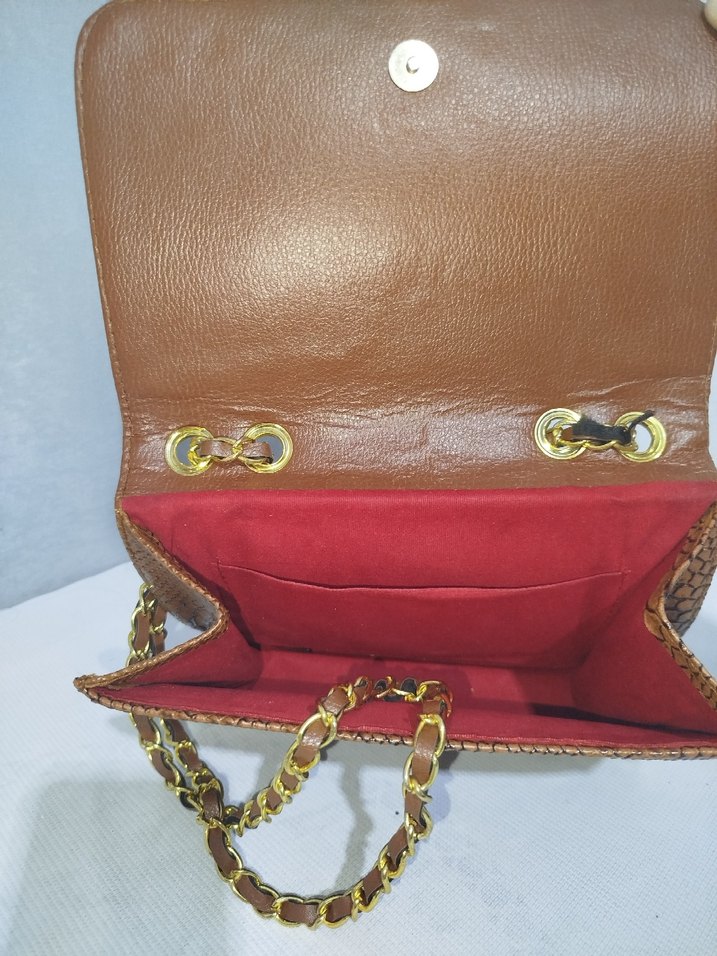 Zincir Detaylı Kahverengi Yılan Desenli Deri Çanta - Görsel 3