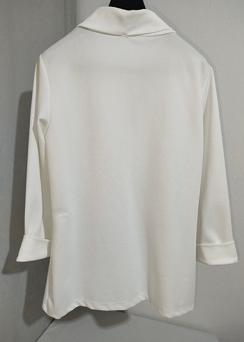 Beyaz Kadın Keten Mini Blazer - Görsel 3