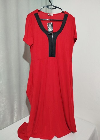 Kırmızı V Yakalı Fermuarlı Maxi Elbise - Görsel 3