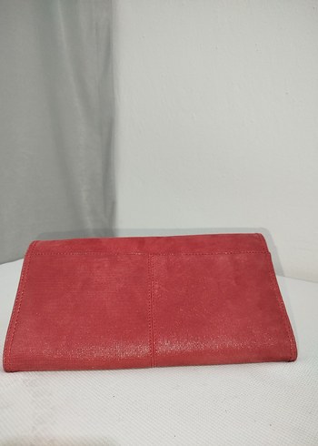 Kırmızı Tokalı Kadın Süet Portföy Cüzdan - Görsel 2