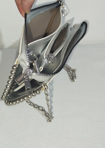 Gri Yılan Desenli Zincir Detaylı Deri Çanta - Görsel 12