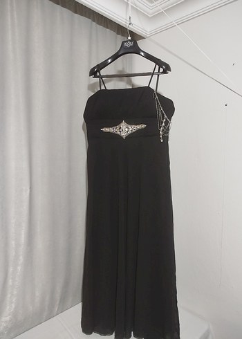 Siyah Uzun Askılı Gotik Abiye Elbise - Görsel 2