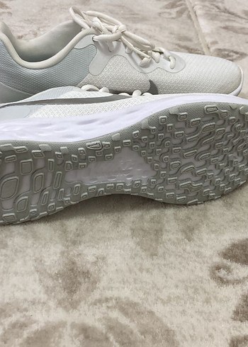 Beyaz Bağcıklı Kadın Spor Ayakkabı - Görsel 5