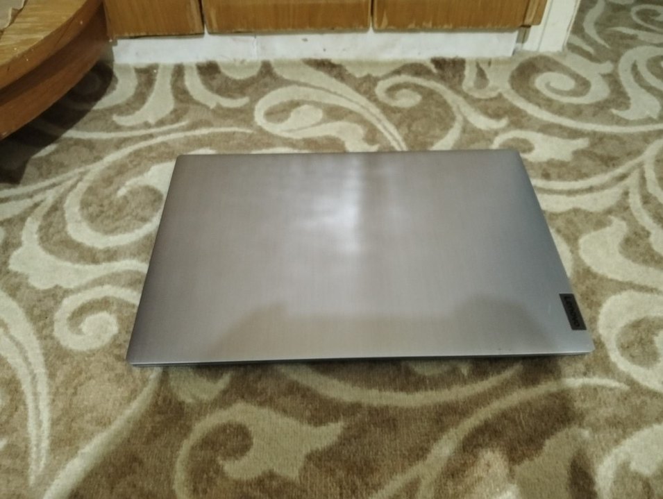 Gri Renkli Laptop Bilgisayar - Görsel 2