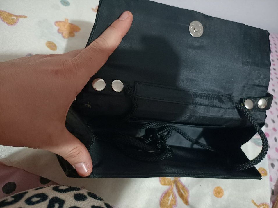 Kadın Siyah Pilili Nakışlı Clutch Çanta - Görsel 5