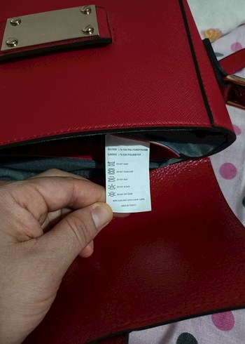 Kırmızı Deri Tokalı Kadın Çanta - Görsel 5