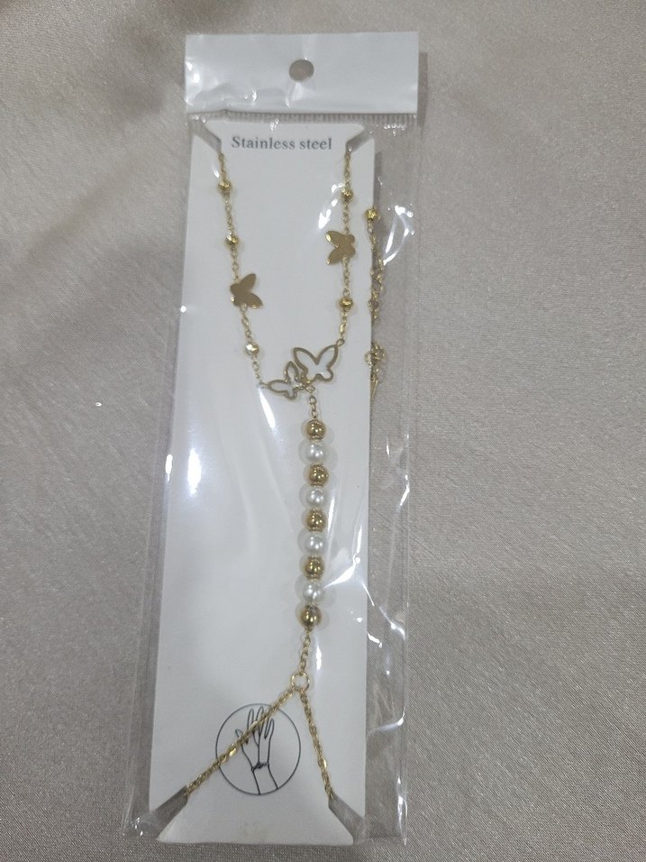 Boncuklu Altın Renkli Kelebekli El Zinciri - Görsel 2