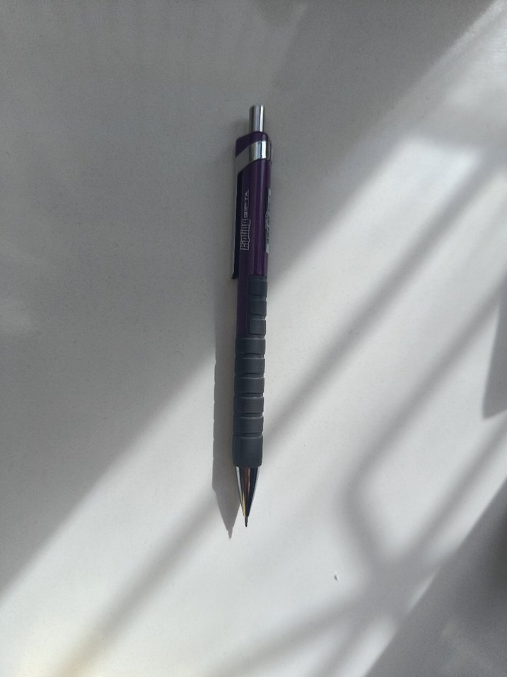 Kipling gıpta uçlu kalem 0.7 - Görsel 4