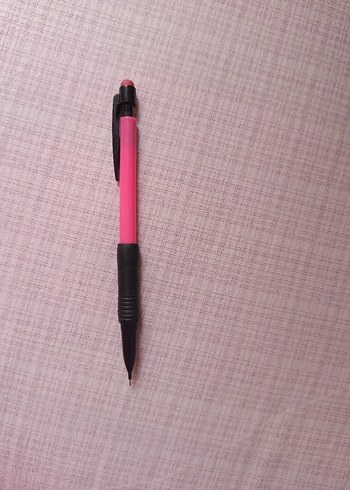 0.5 uçlu kalem - Görsel 4