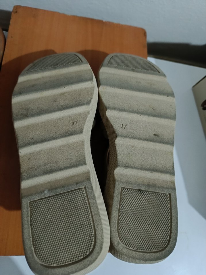 Bej Kadın Dolgu Topuklu Sandalet 37 numara - Görsel 5