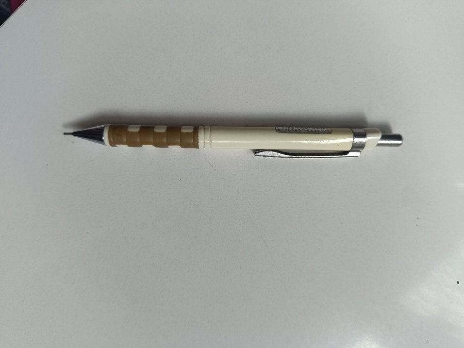 SOFT UÇLU KALEM 0.7 BEYAZ - Görsel 4