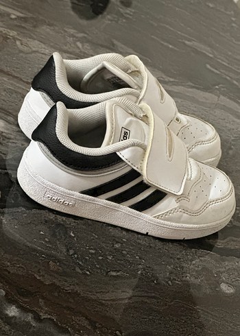 Beyaz Erkek Çocuk Adidas Spor Ayakkabı - Görsel 2