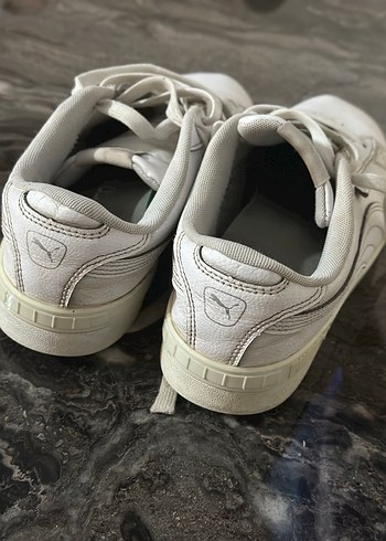 Beyaz Puma Kadın Spor Ayakkabı - Görsel 2