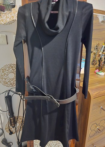 Deri Kemerli Uzun Kollu Siyah Gotik Elbise - Görsel 3