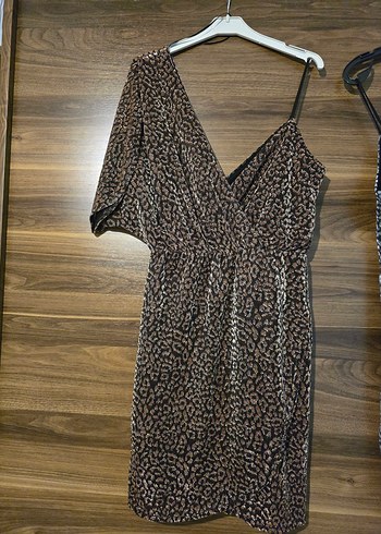 Leopar Desenli Gri Mini Elbise - Görsel 4