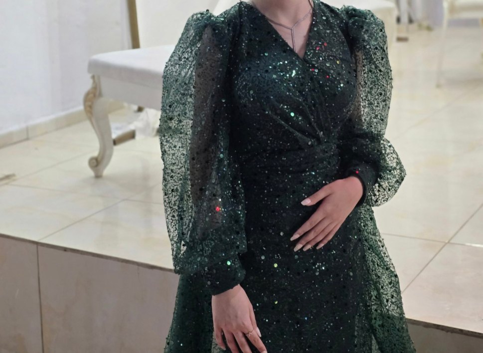 Yeşil Payetli Uzun Abiye Elbise - Görsel 2