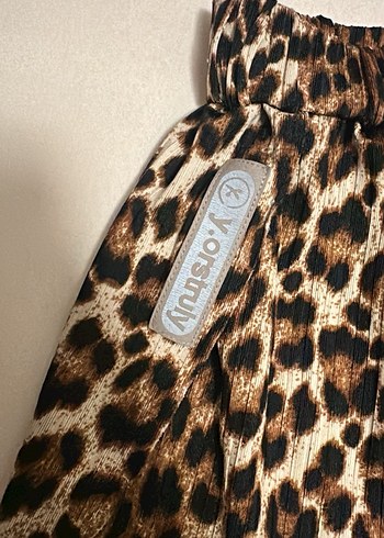 Y.ourstruly Yırtmaçlı Şort - Görsel 2