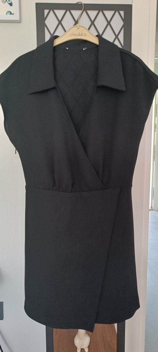 Siyah V Yakalı Drapeli Şık Kadın Elbise - Görsel 2