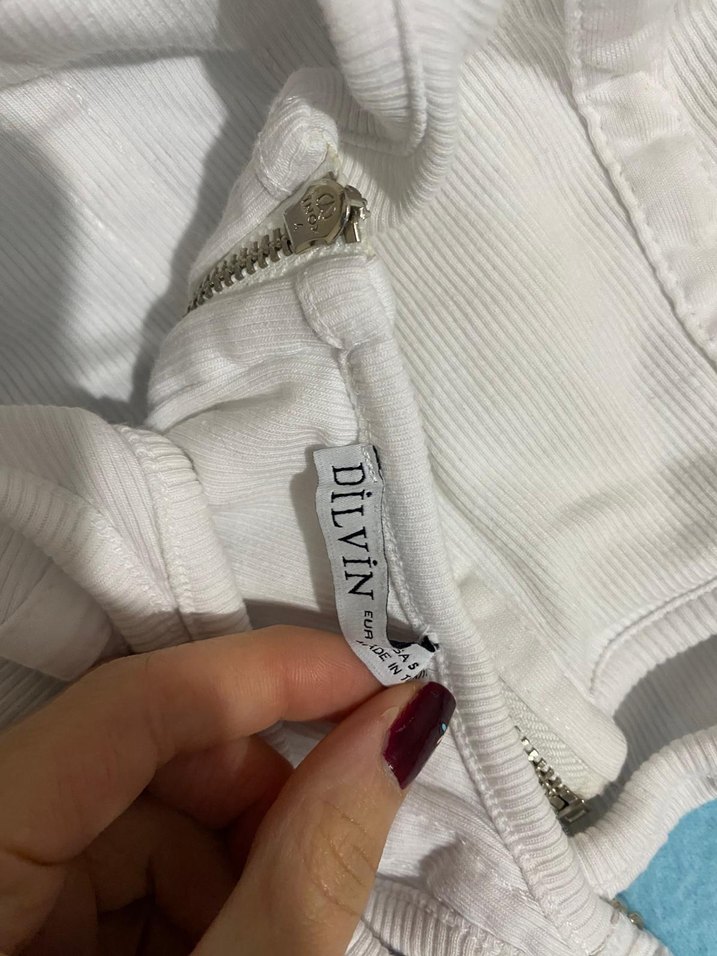 Beyaz Pilili Askılı Straplez Bustiyer - Görsel 3