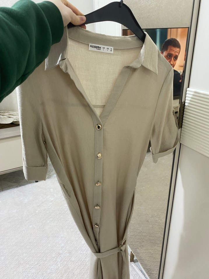 Düğmeli Bej Keten Gömlek Elbise - Görsel 3