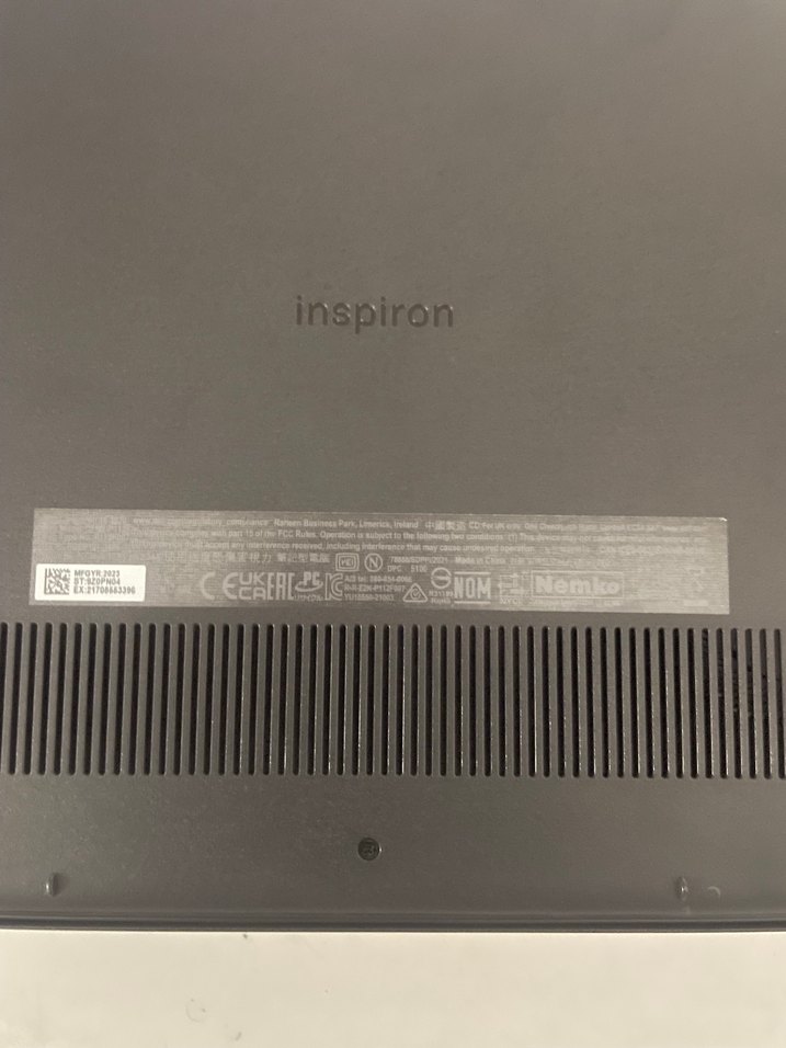 Siyah Dell Laptop - Görsel 3