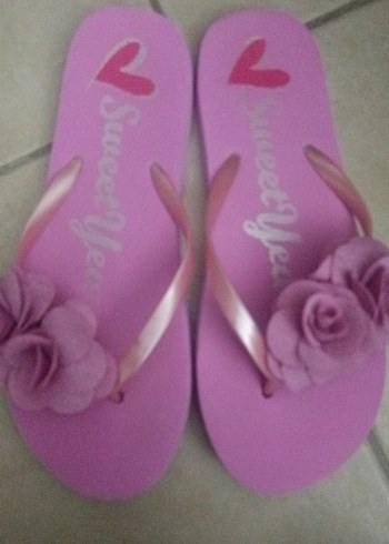 Pembe Kadın Düğün Terlikleri Çiçek Detaylı - Görsel 2